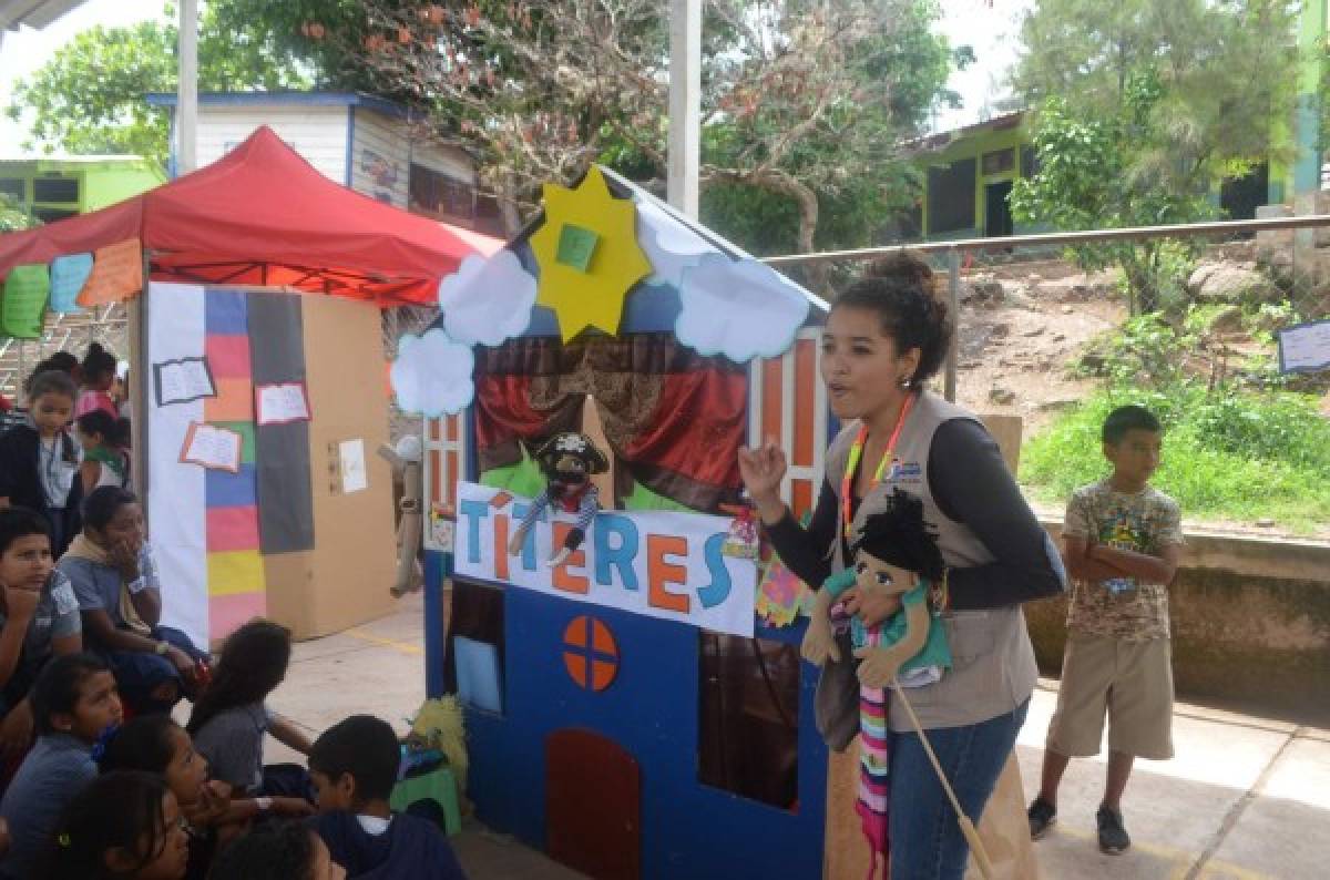 Cuentos, poemas e imaginación en didáctica Feria del Libro