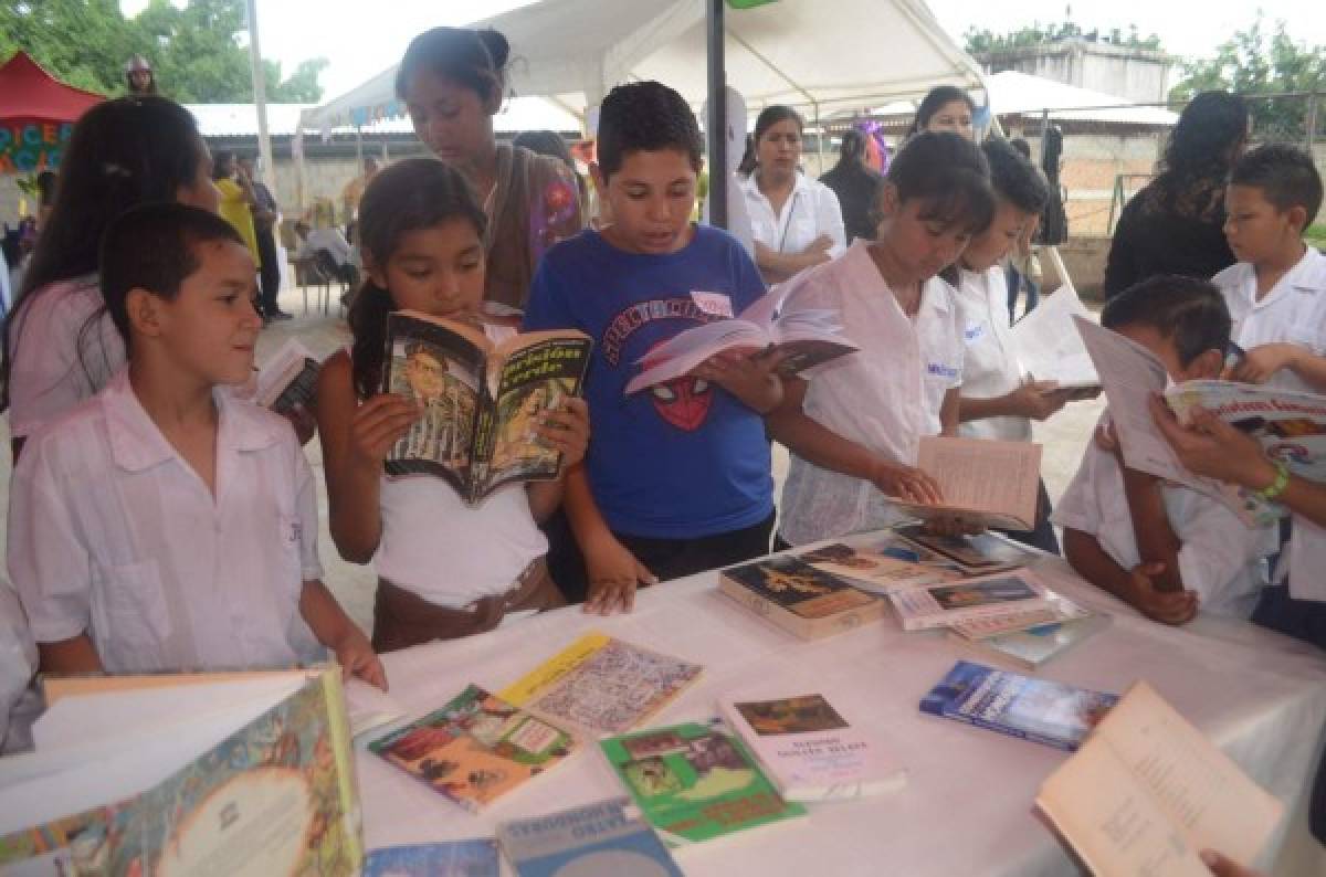 Cuentos, poemas e imaginación en didáctica Feria del Libro