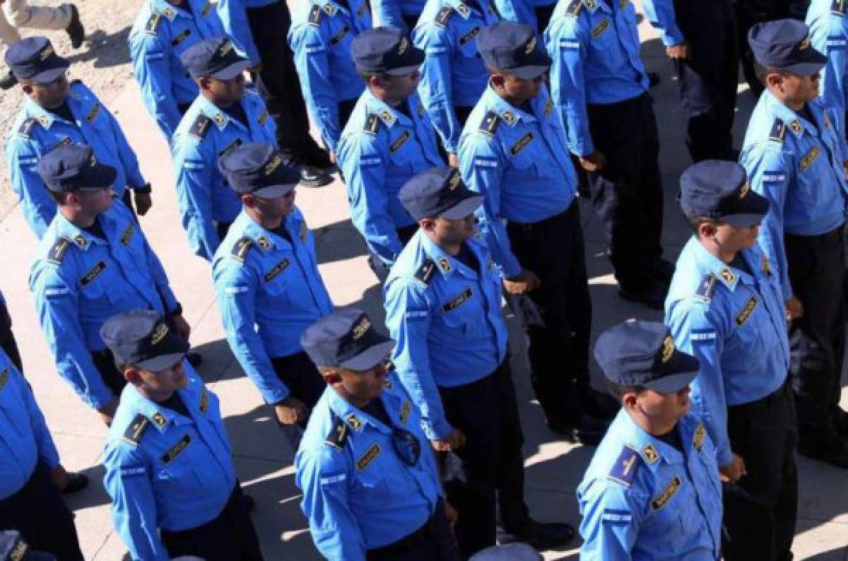 Comisión Especial cancela a unos 300 policías en Honduras
