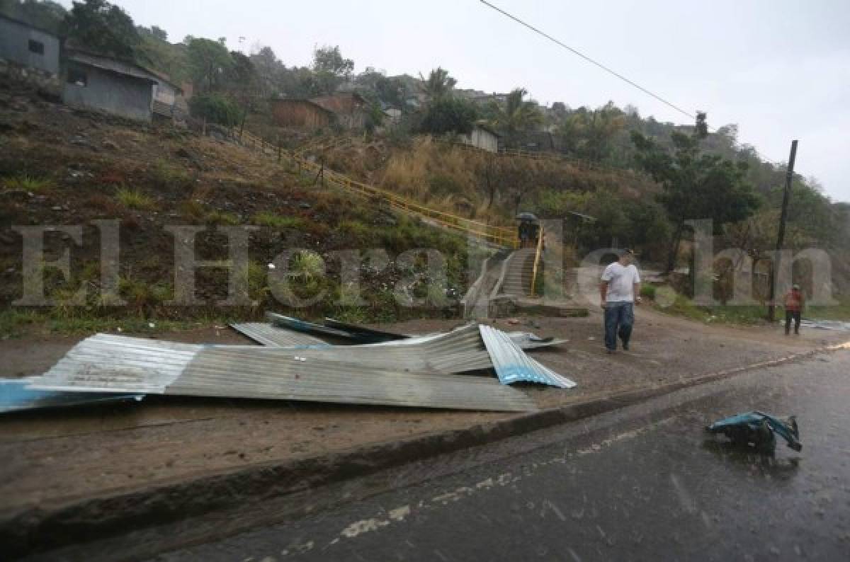 Por cuarto día consecutivo fuertes lluvias azotan la capital de Honduras