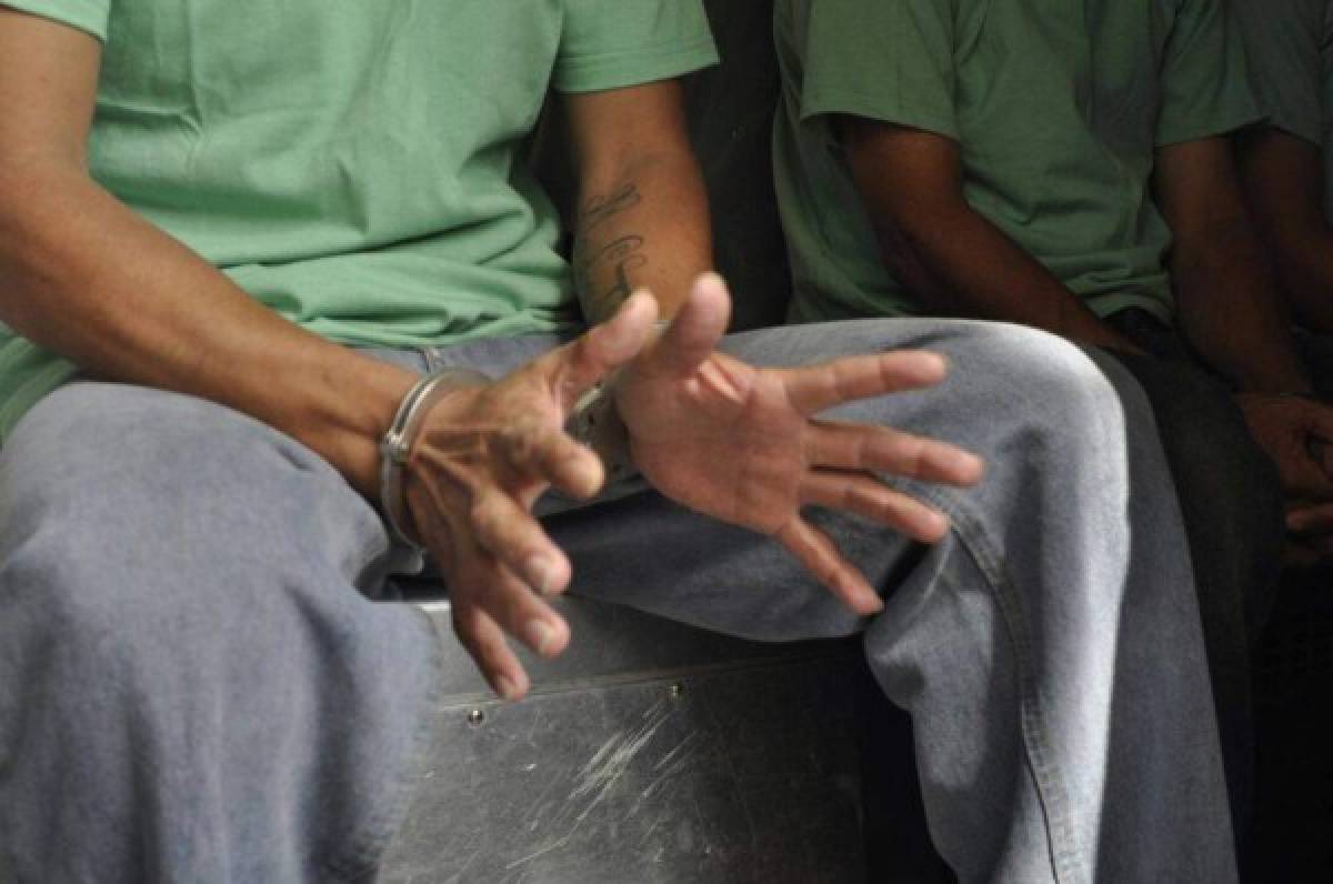 Honduras: Trasladan 50 reos desde la cárcel de Santa Bárbara hacia El Pozo en Ilama