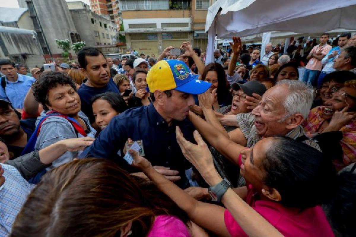 Oposición pide activar Carta Democrática ante crisis en Venezuela