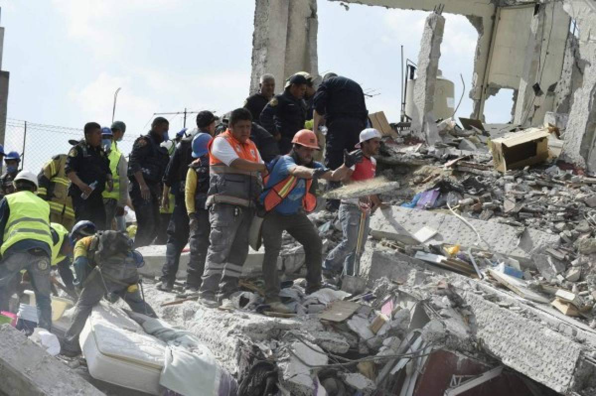 Suman al menos 30 los muertos por terremoto en Ciudad de México (alcalde)