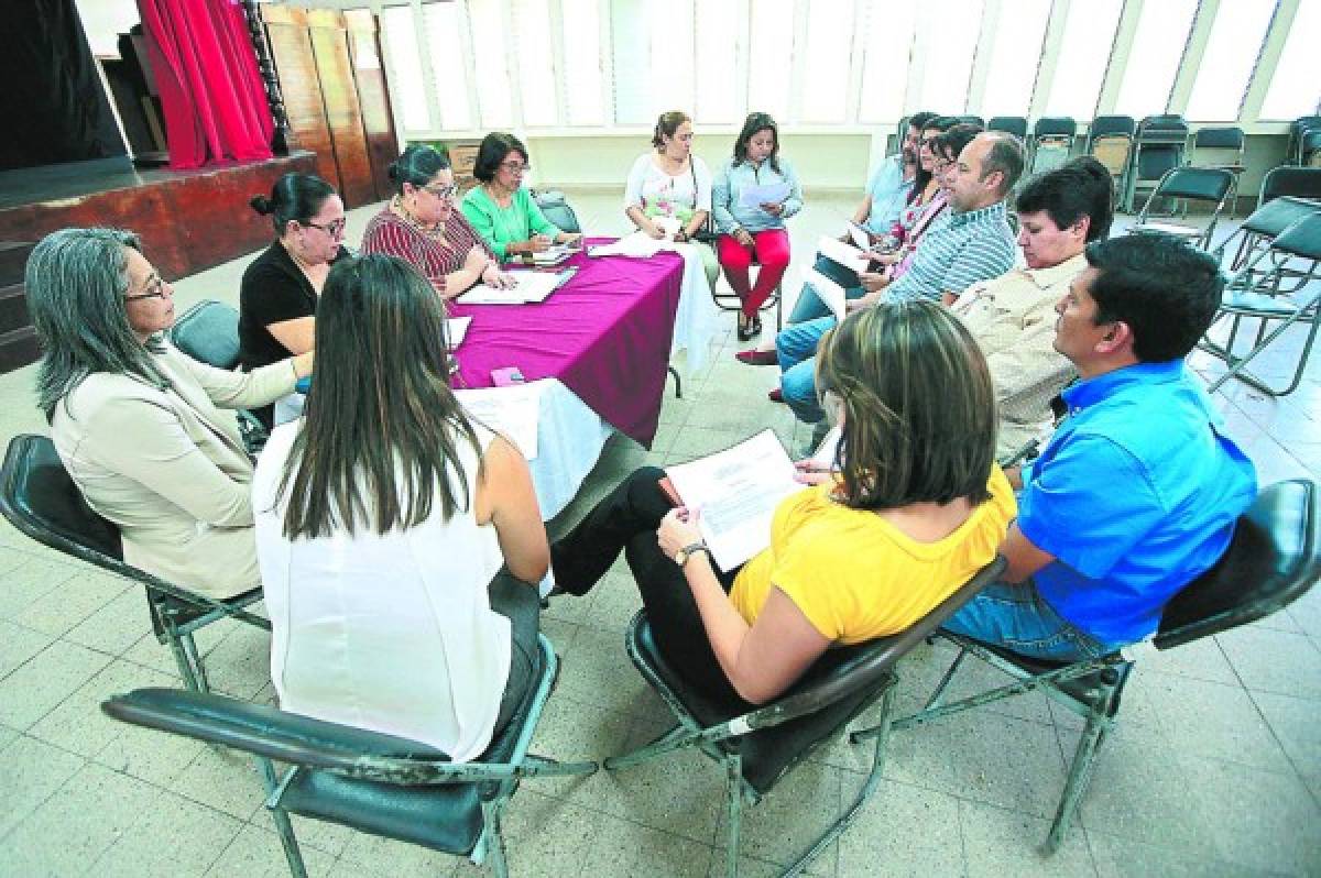 Honduras: Hasta marzo iniciarán centros de formación en escuelas normales