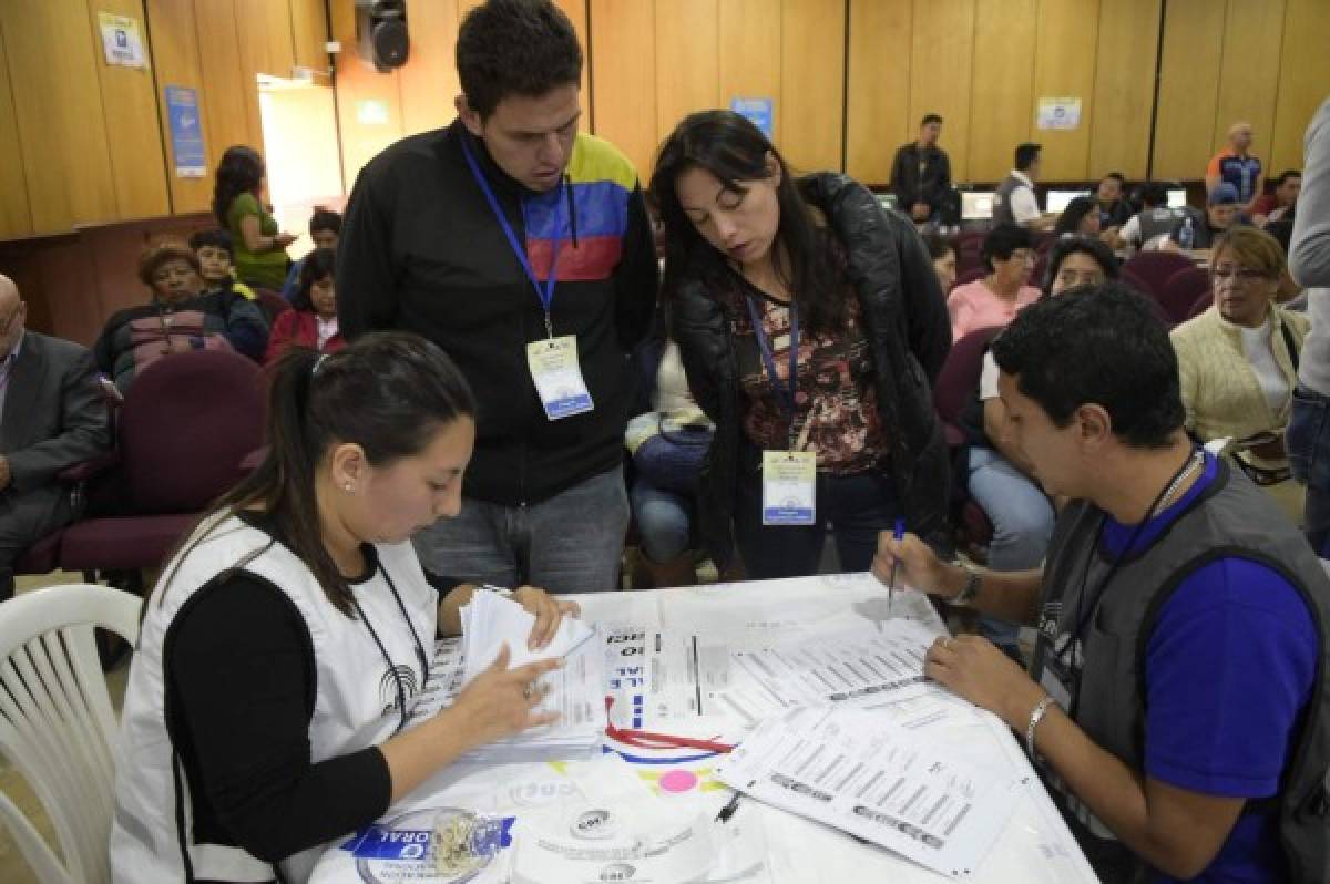 Ecuador al borde de un balotaje que complicaría la continuidad de la izquierda