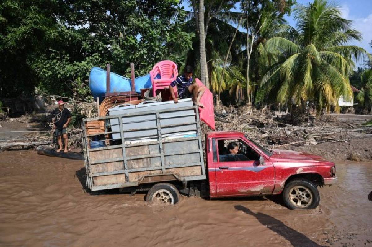 Todos a evacuar zonas propensas a las inundaciones y los derrumbes