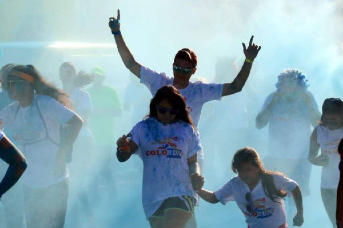 La capital de Honduras se pintó de colores