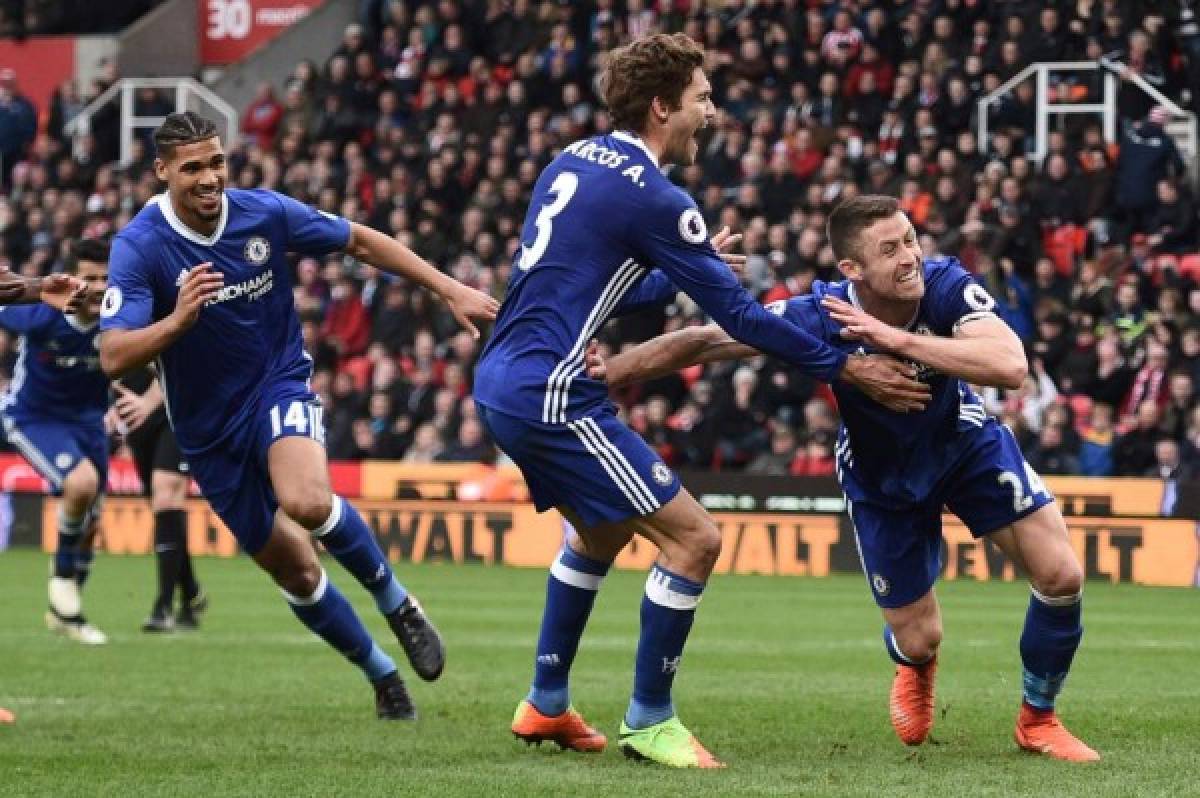 El Chelsea continúa su marcha triunfal, el Arsenal se asoma al abismo en la Premier League