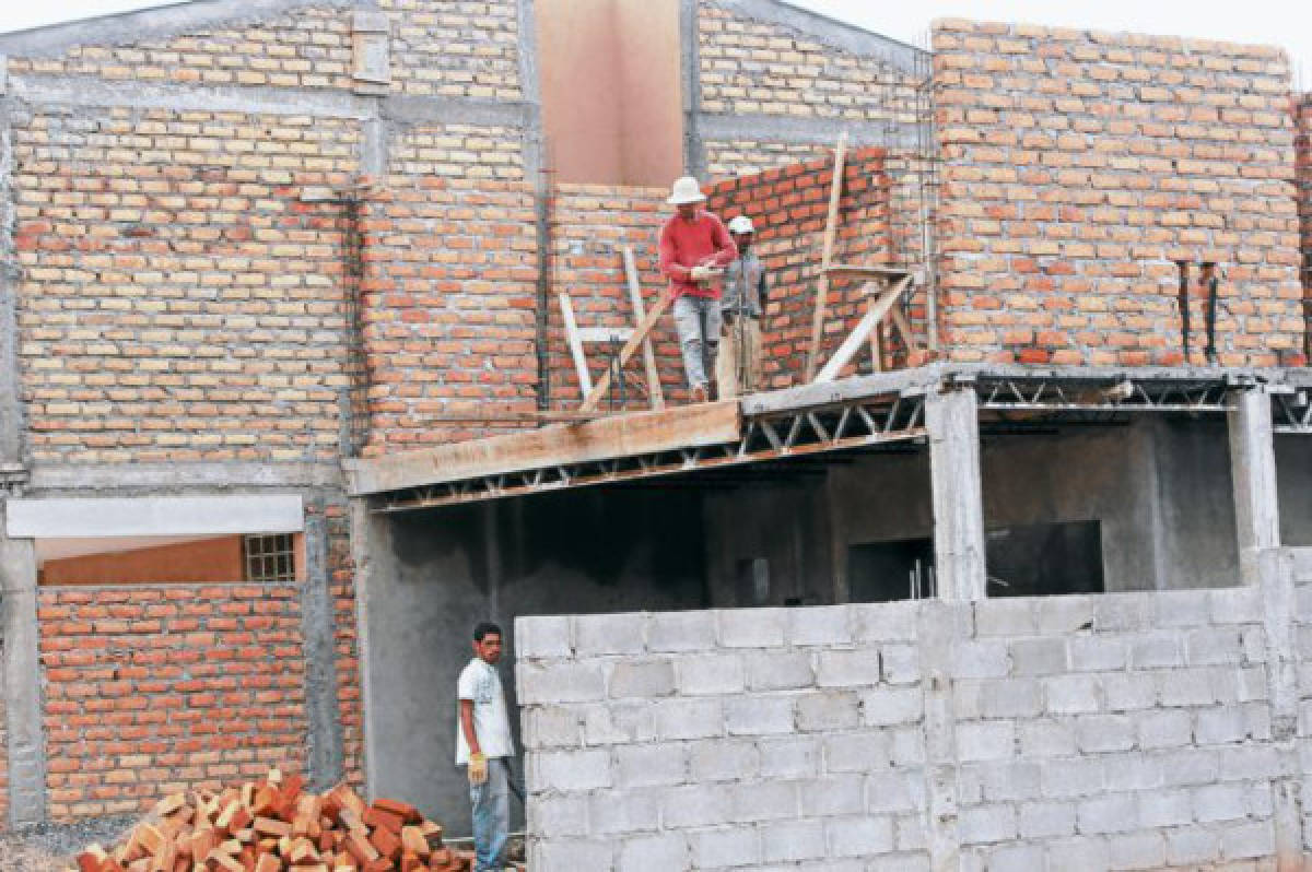 Primera dama donará vivienda a bombero