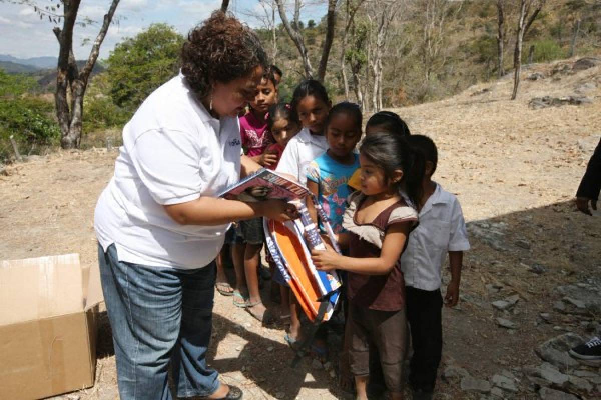Huella de solidaridad en Escuela Lempira de Tecuantepe, Alubarén