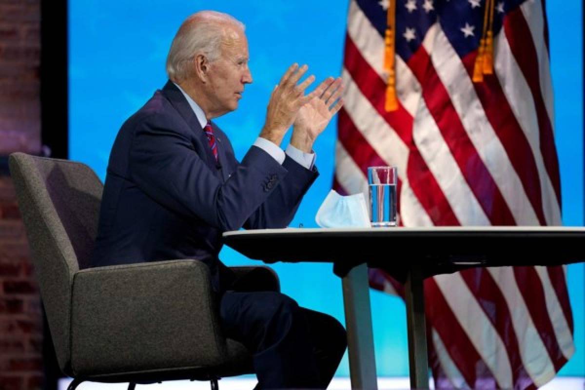 Expertos: Joe Biden debe aplicar estrategia amplia para Covid