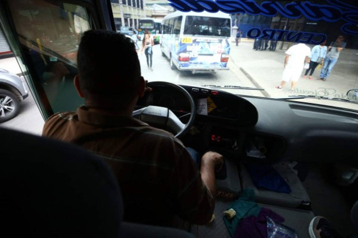 Conductor que no se certifique no podrá conducir un bus urbano