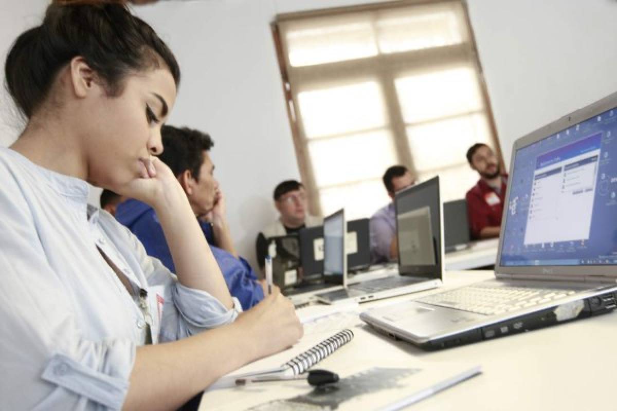 Inicia jornada académica en el CCET