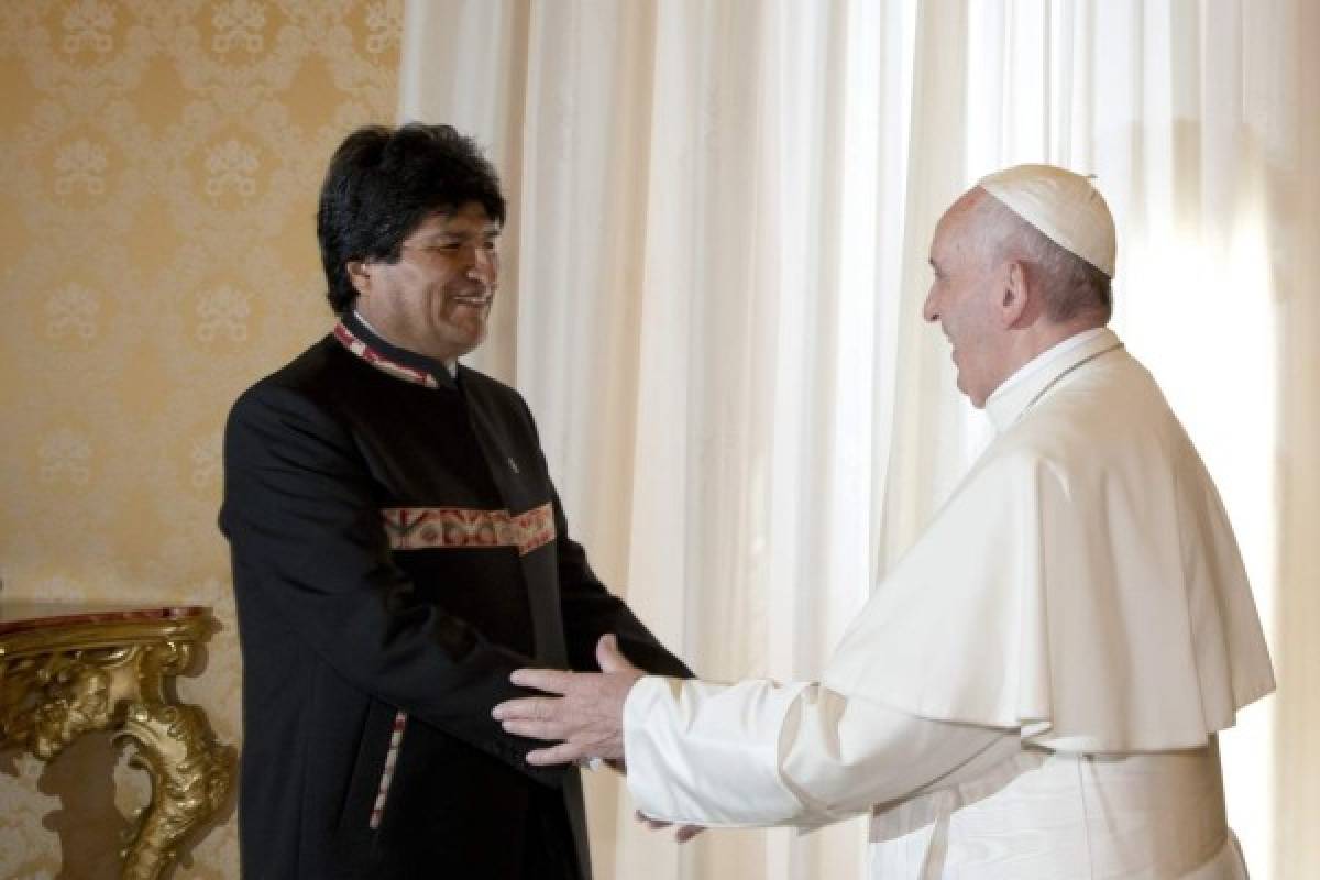 Evo Morales recomienda al papa Francisco que tome coca