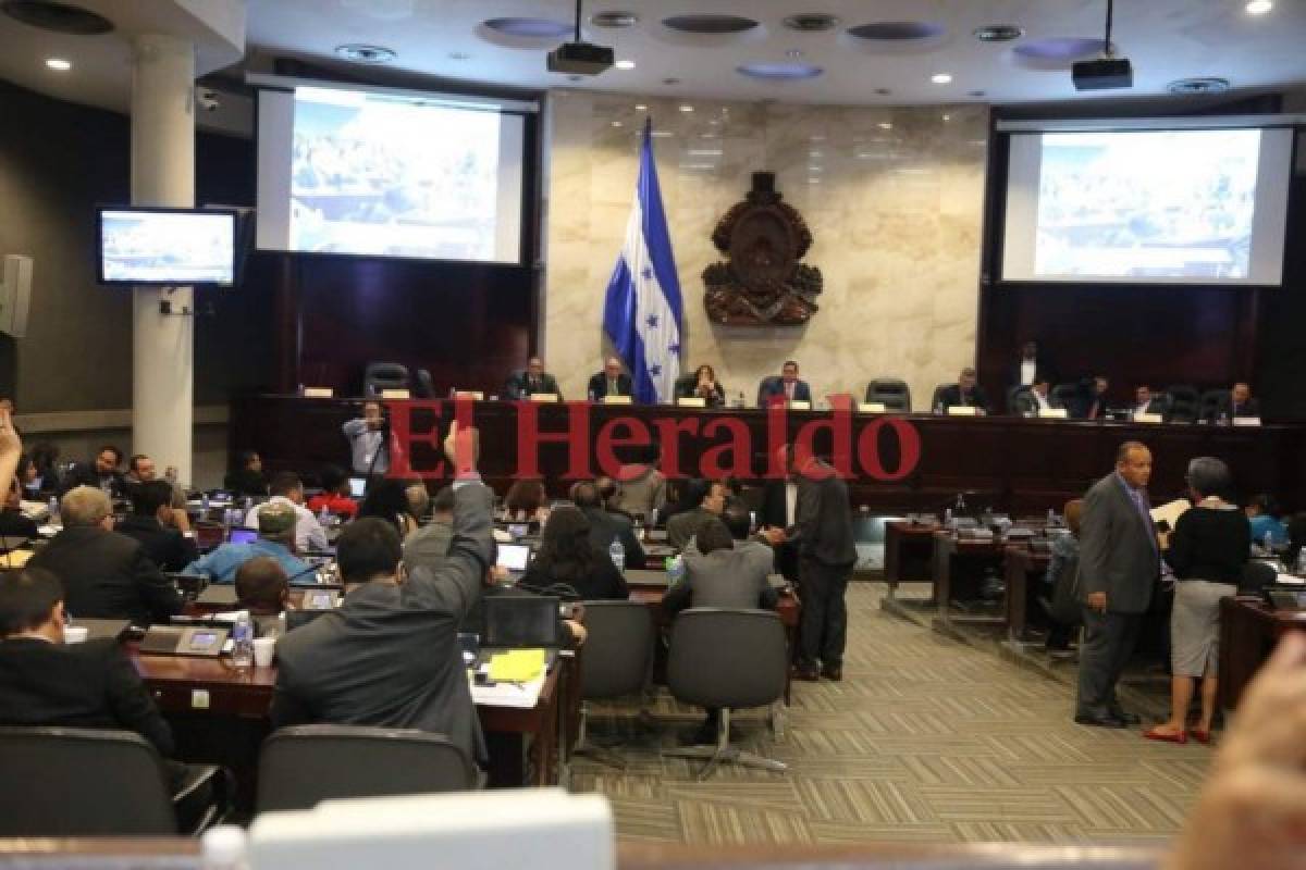 Honduras: Piden asignar al Congreso Nacional el canal 20 en todas las empresas de TV por cable