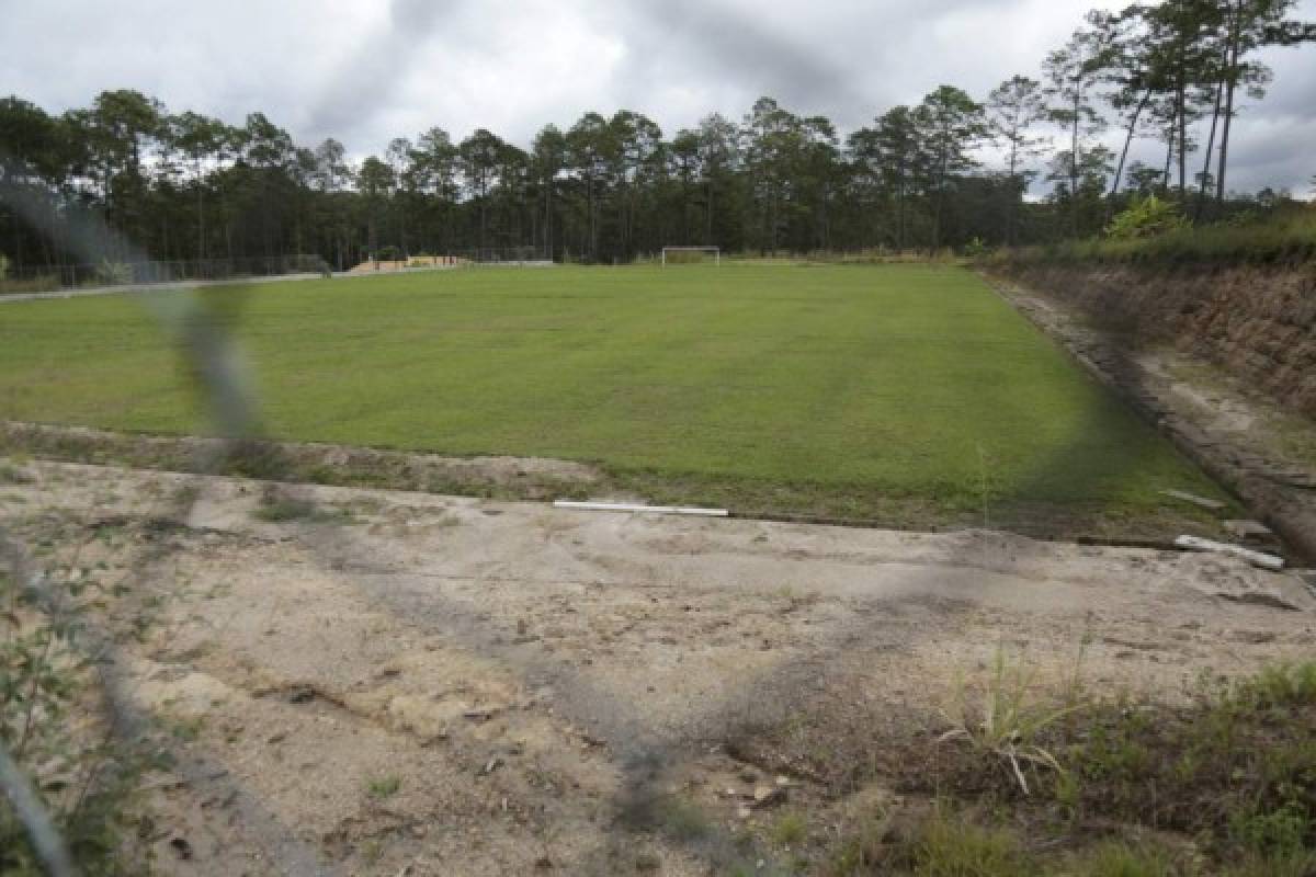 Un complejo inseguro con una cancha inservible en Siguatepeque