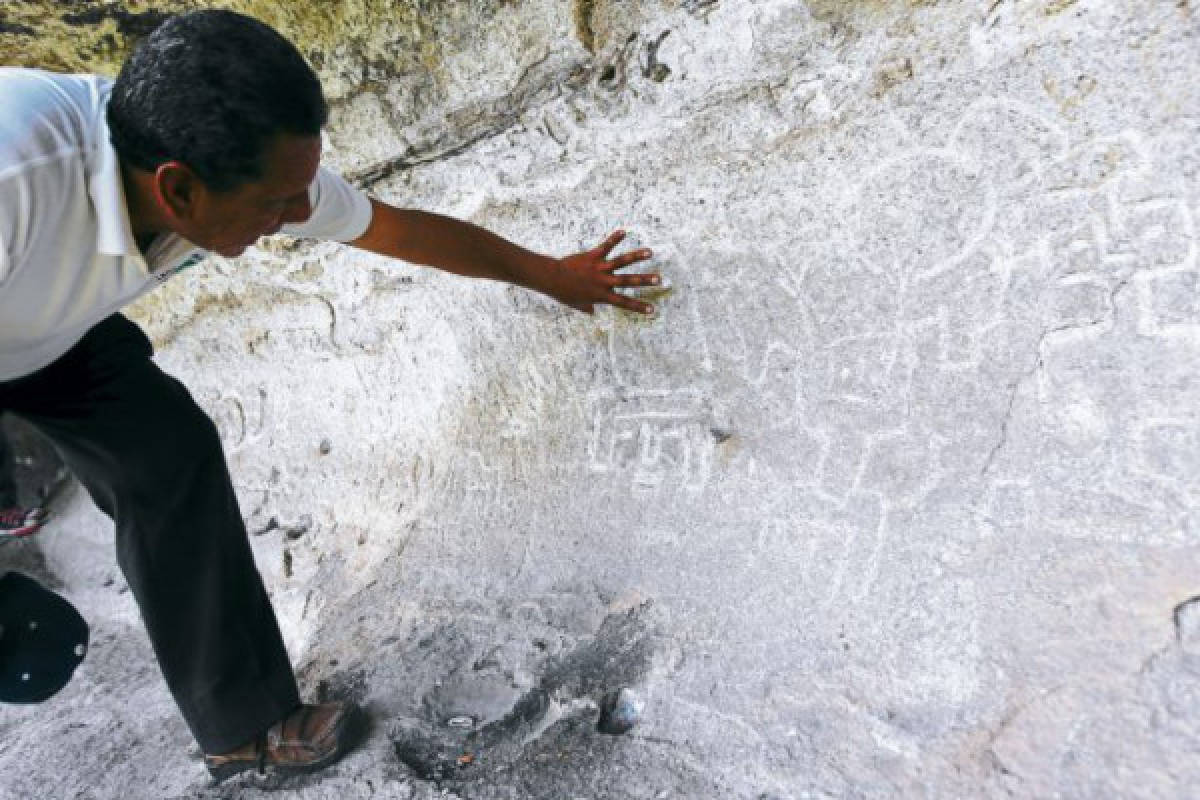 El arte rupestre de la Cueva Pintada de Ayasta