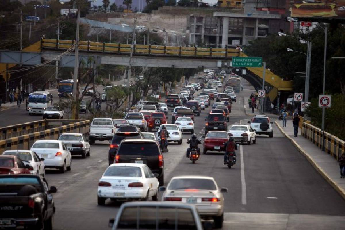 Honduras: Se recrudece caos vial en la capital
