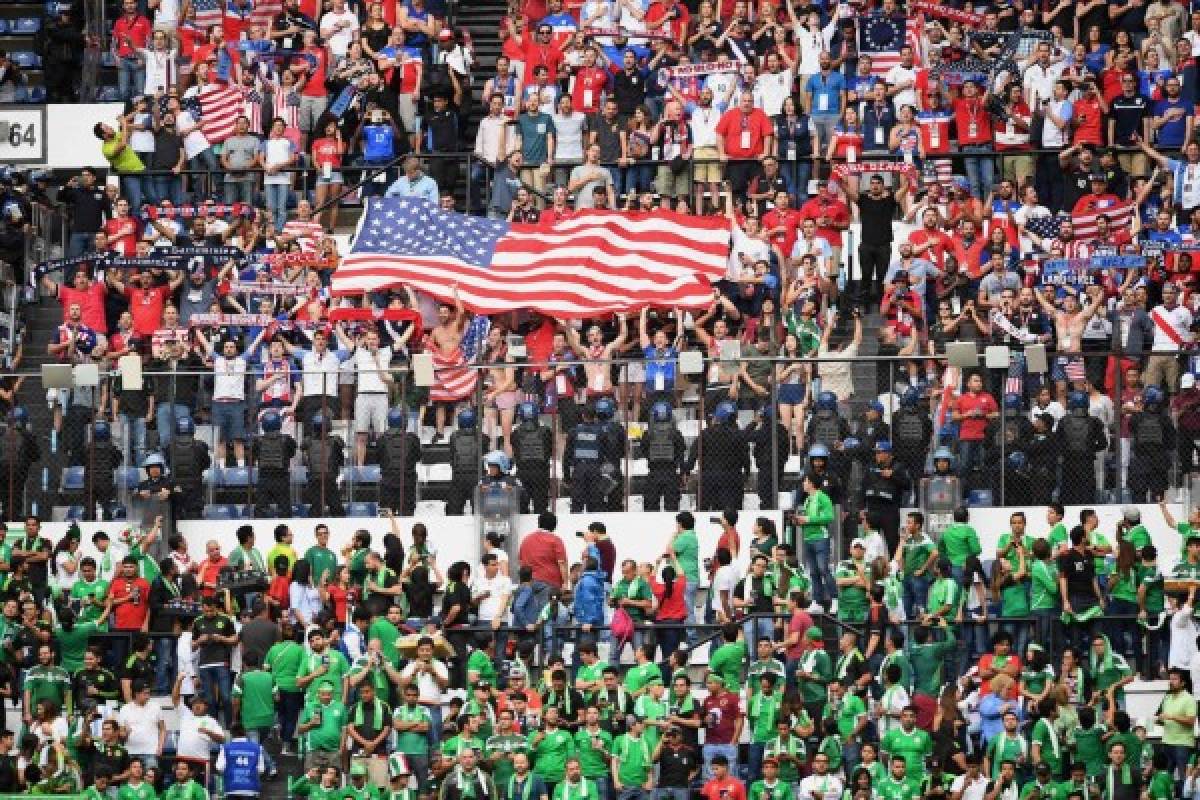 La tensión política entre México y Estados Unidos, creada por los discursos antimigratorios de Donald Trump, no dejaban de permear el ambiente. Foto: AFP.