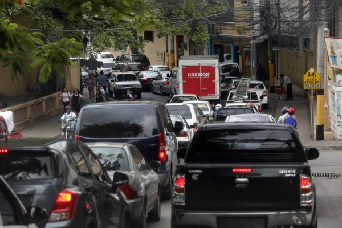 Honduras: Se recrudece caos vial en la capital