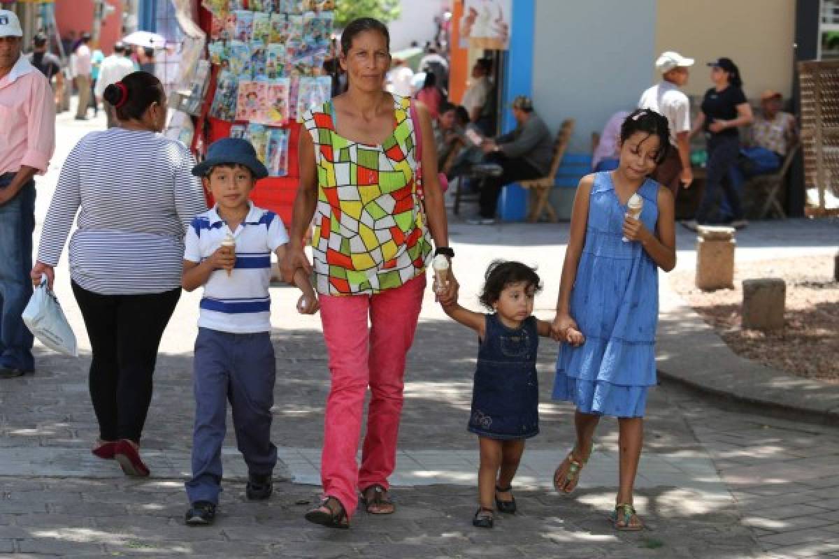Unas 261,215 mujeres aportan al progreso y desarrollo de la capital de Honduras