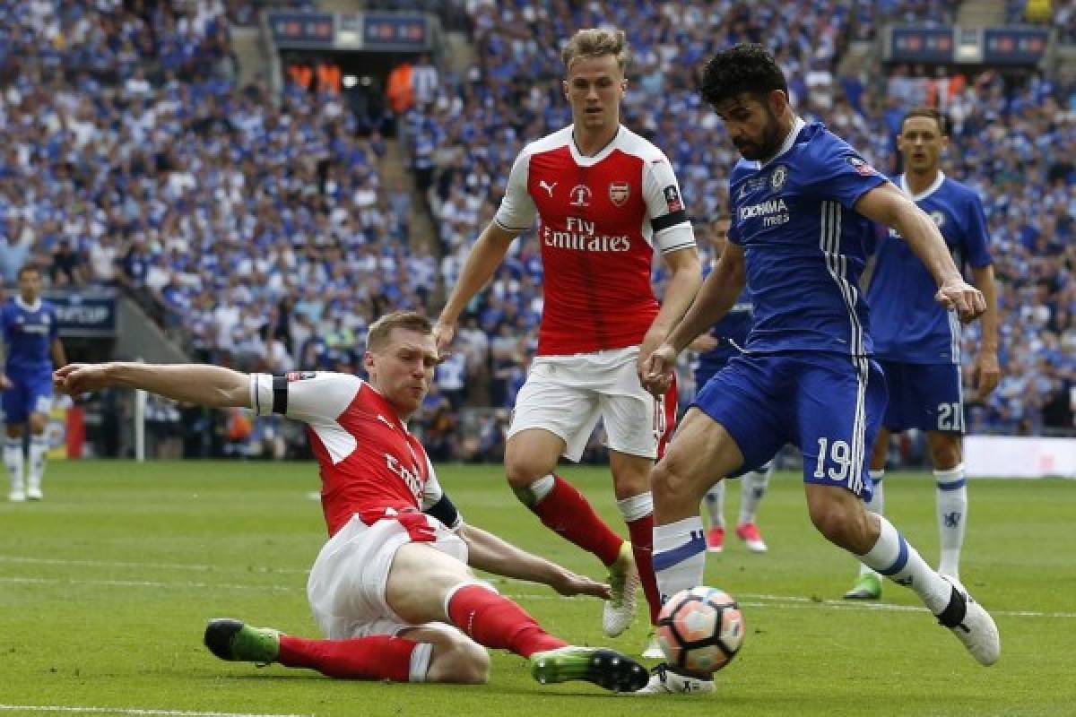 Arsenal y Wenger salvan su temporada al ganar la Copa de Inglaterra ante el Chelsea