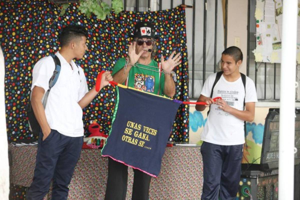 El CEB San Miguel de Heredia entrega juguetes a niños de escasos recursos