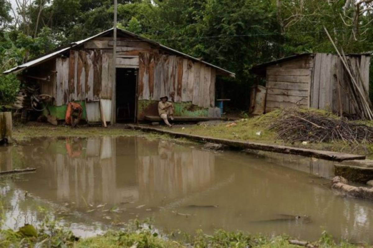Duelo en Costa Rica por 10 muertos tras paso de huracán Otto