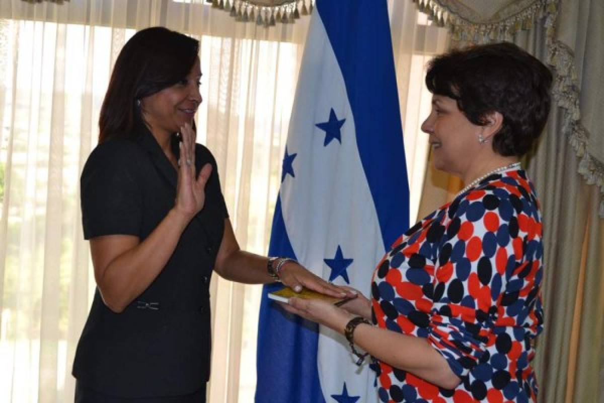 Valladares es nueva embajadora de Honduras en Nicaragua
