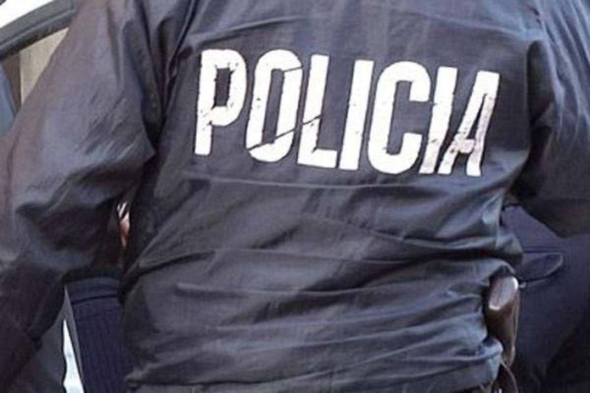 Denuncian a policías mexicanos por abusar de joven