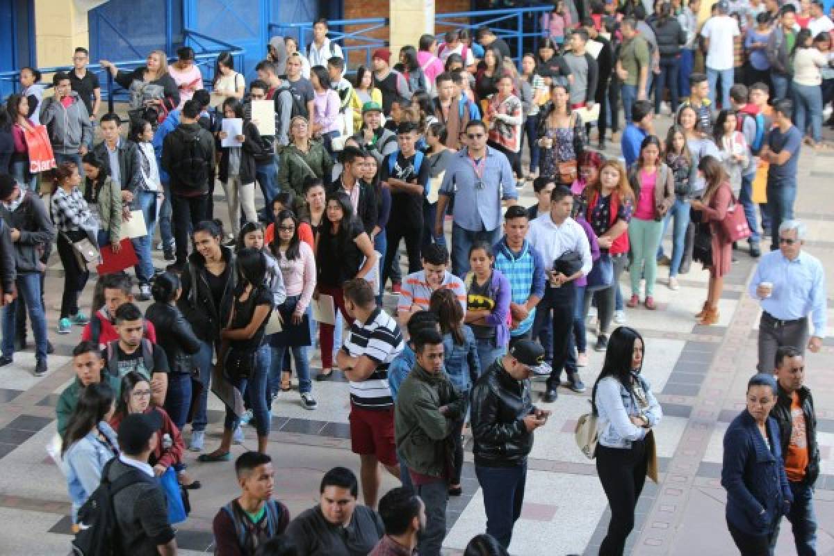 Cerca de 7,000 alumnos de la UNAH no se inscribieron