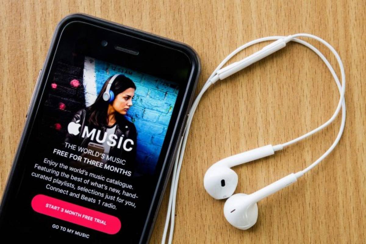 Apple Music o Spotify ¿Cuál ofrece el mejor servicio?