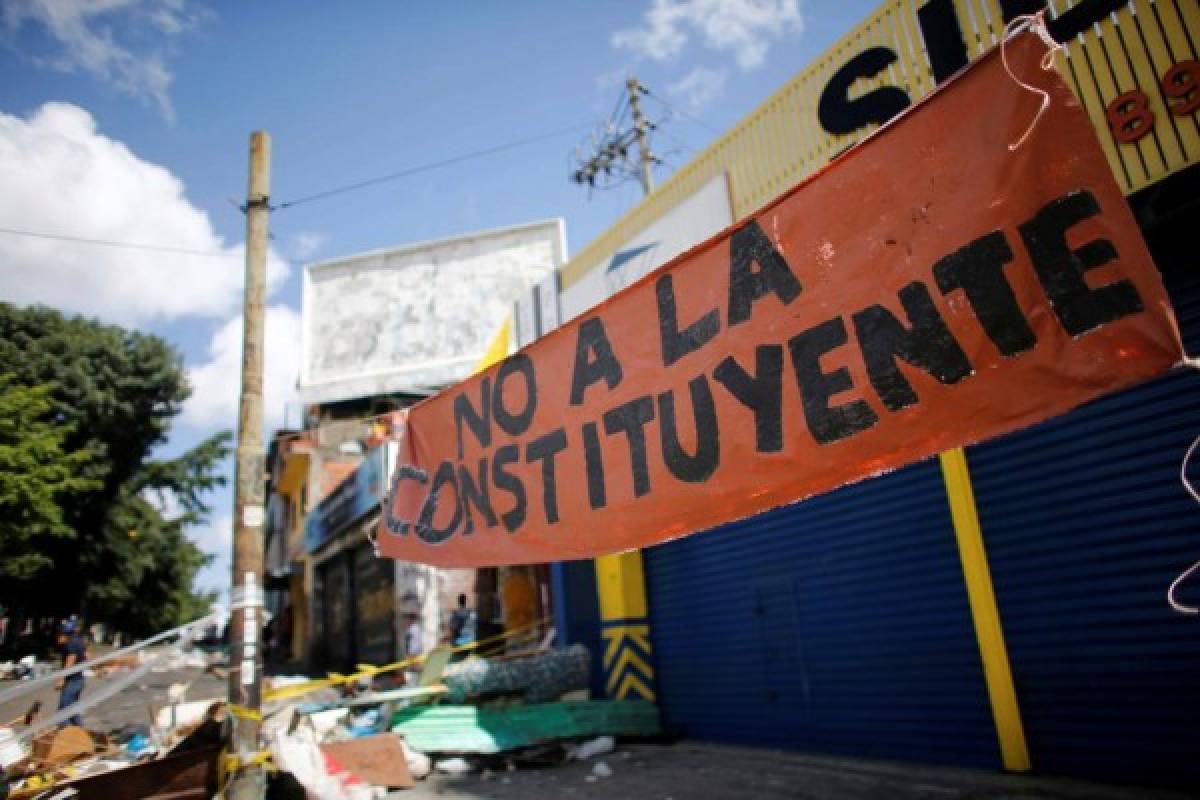 Chavismo listo para votar su Constituyente mientras oposición prepara protestas
