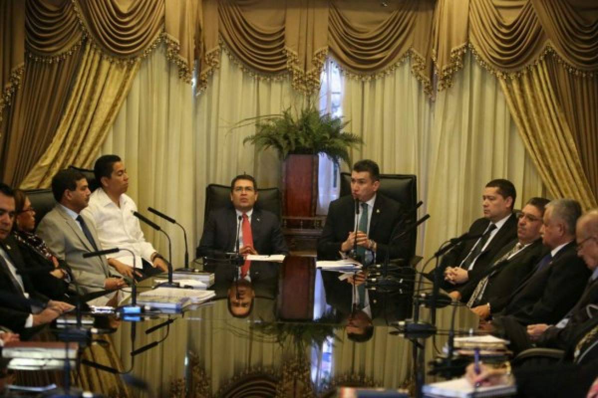 Honduras: Hernández, CSJ y Fusina discuten reformas al Código Penal