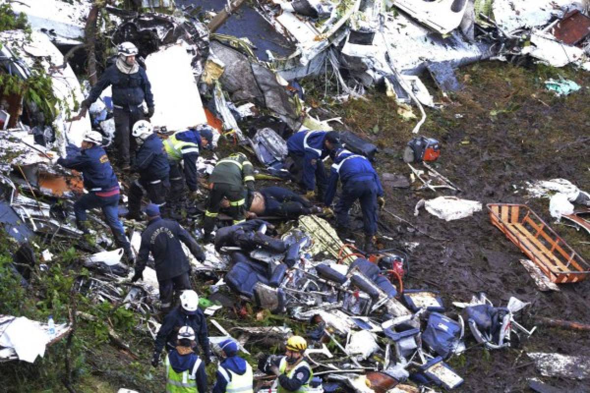 Rescatistas fueron guiados por un niño que nadie volvió a ver en la zona del trágico accidente del Chapecoense (Fotos: Agencias AP/AFP / Deportes El Heraldo / El Heraldo Honduras / Noticias de Honduras)