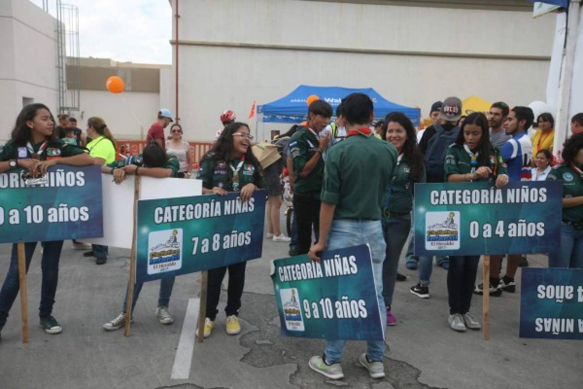 La Vuelta Infantil fue una fiesta multicolor para todos...