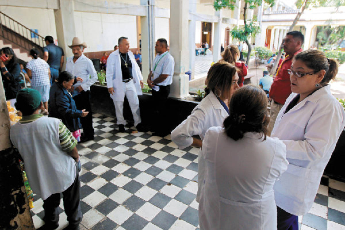 Honduras: Gobierno reporta atrasos de pago por 5,900 millones en 2013