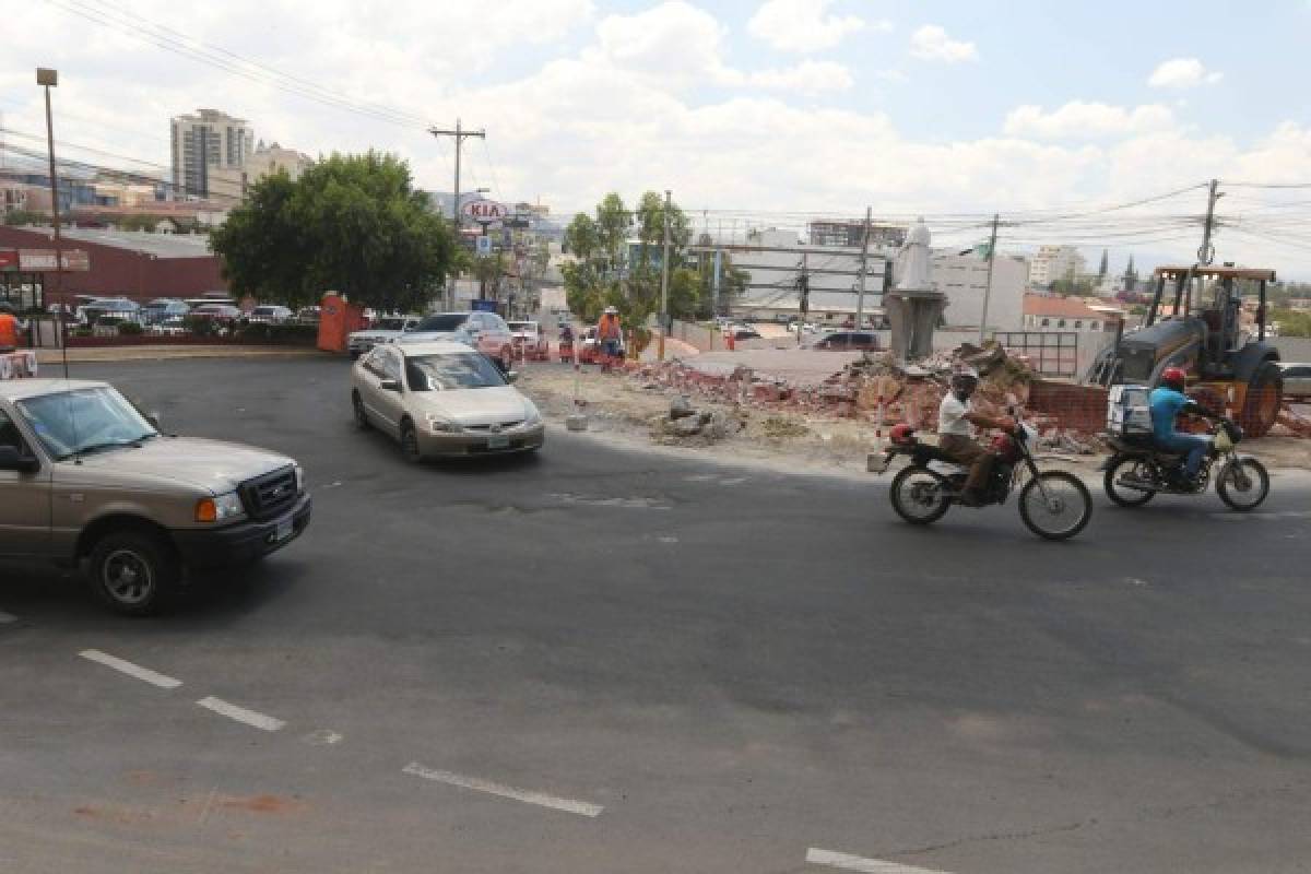 Restricción vehicular por construcción de dos obras en la capital de Honduras