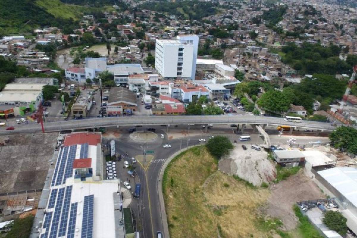 Paso a desnivel de La Granja tuvo una inversión de 50 millones de lempiras y fue habilitado en junio de este año (Foto: El Heraldo Honduras/ Noticias de Honduras)