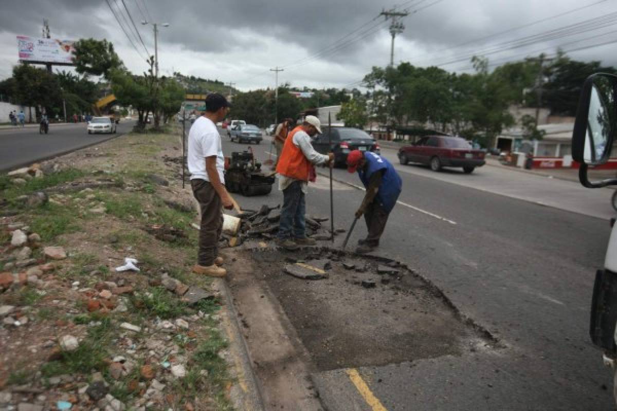 Tegucigalpa: Rehabilitan tramos del bulevar FF AA