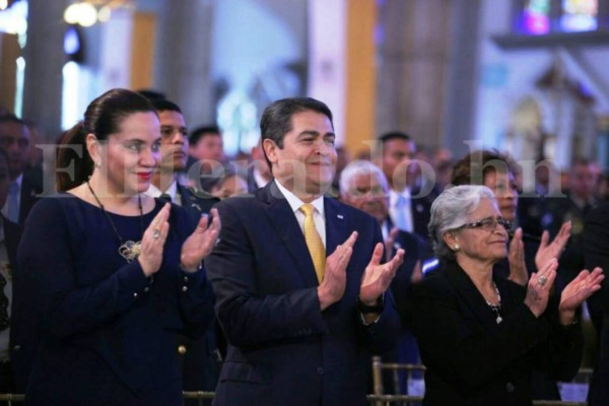Honduras: Pareja presidencial participa en misa del hallazgo de la Virgen de Suyapa  