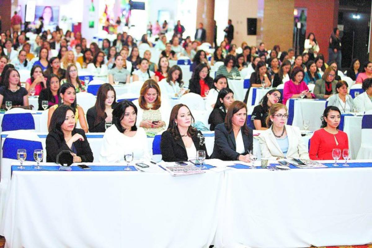 Mujeres Desafiantes se consolida como el foro líder en Centroamérica