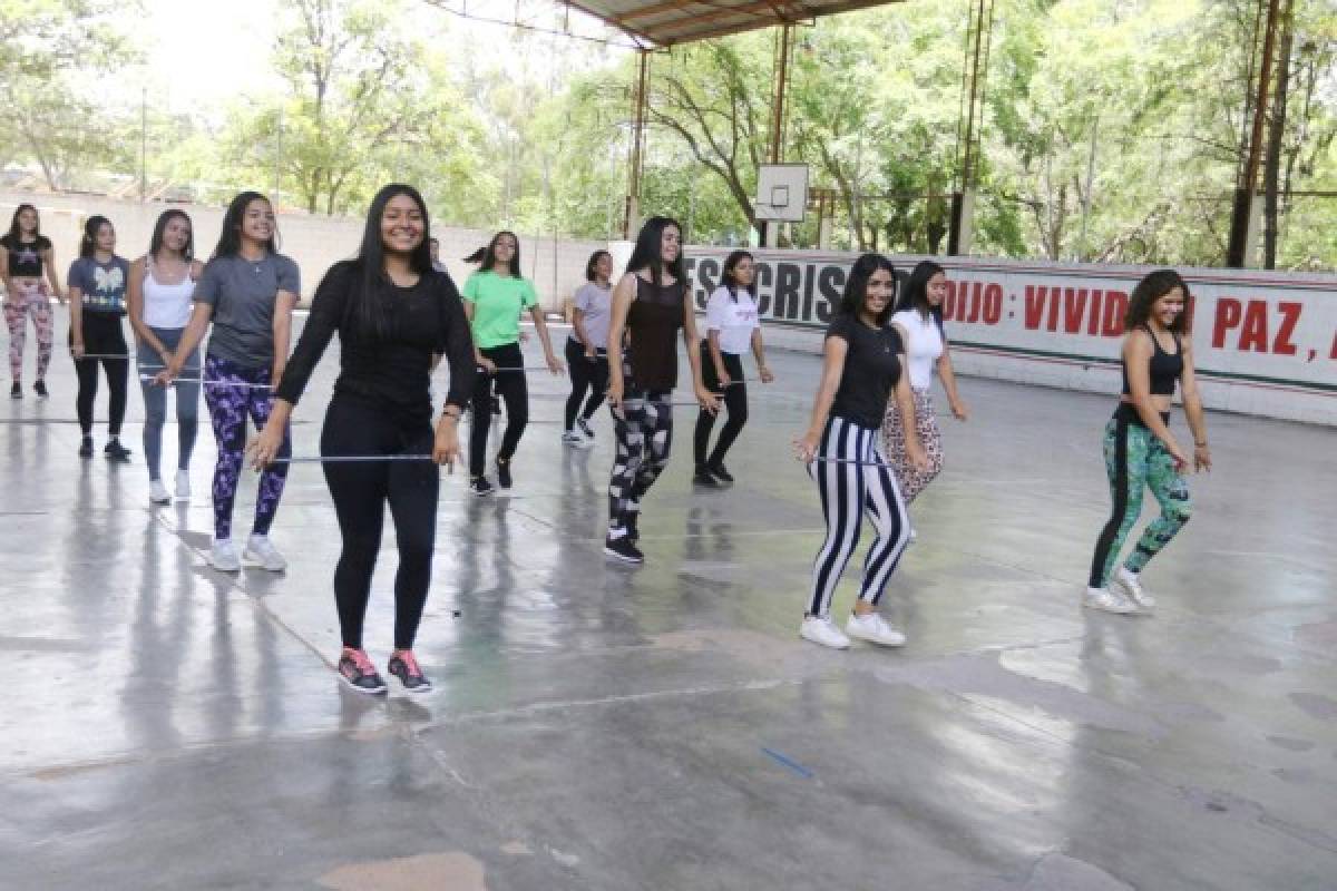 Con clases festejan 141 años del Instituto Central Vicente Cáceres