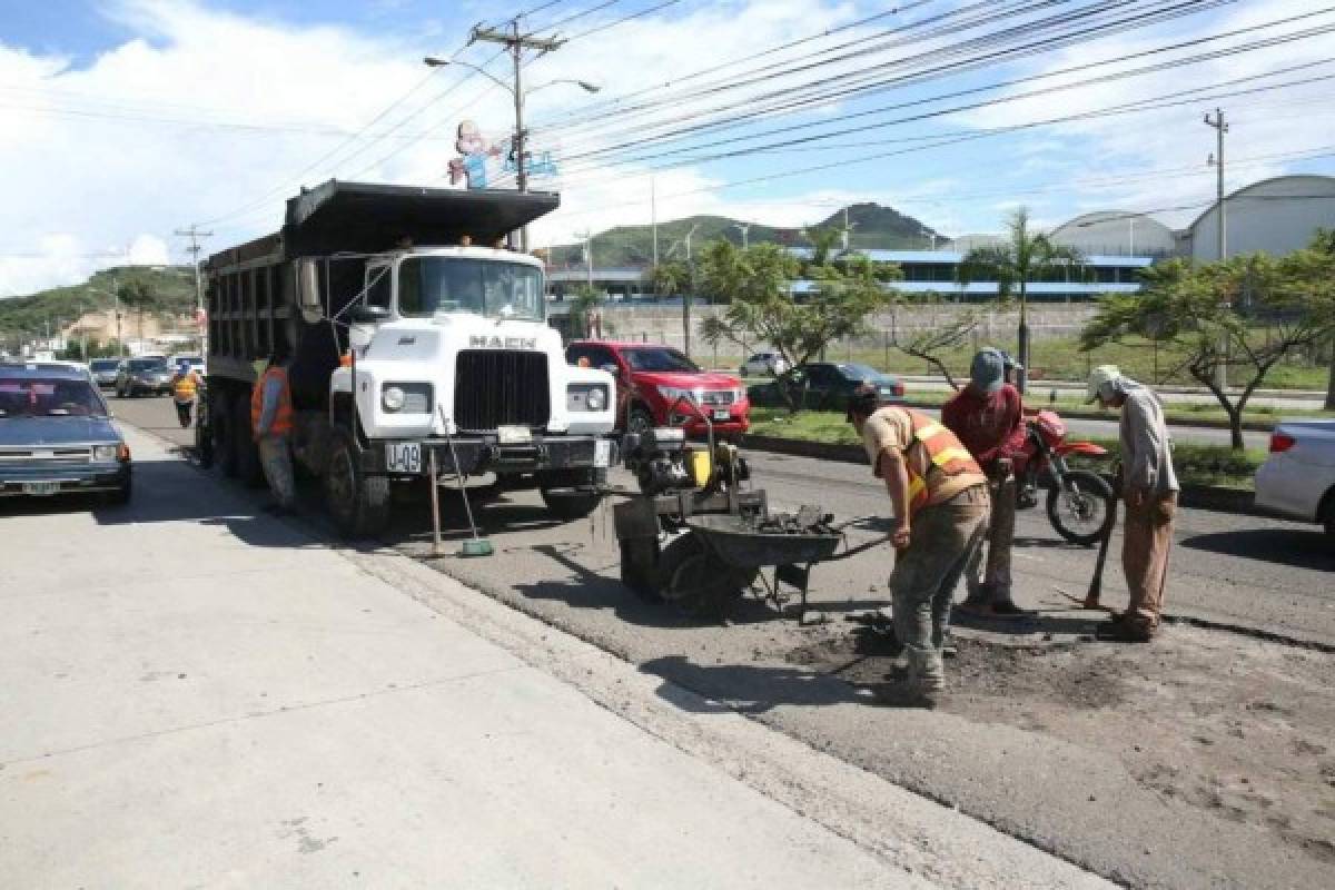 Inicia bacheo en el anillo periférico de la capital de Honduras