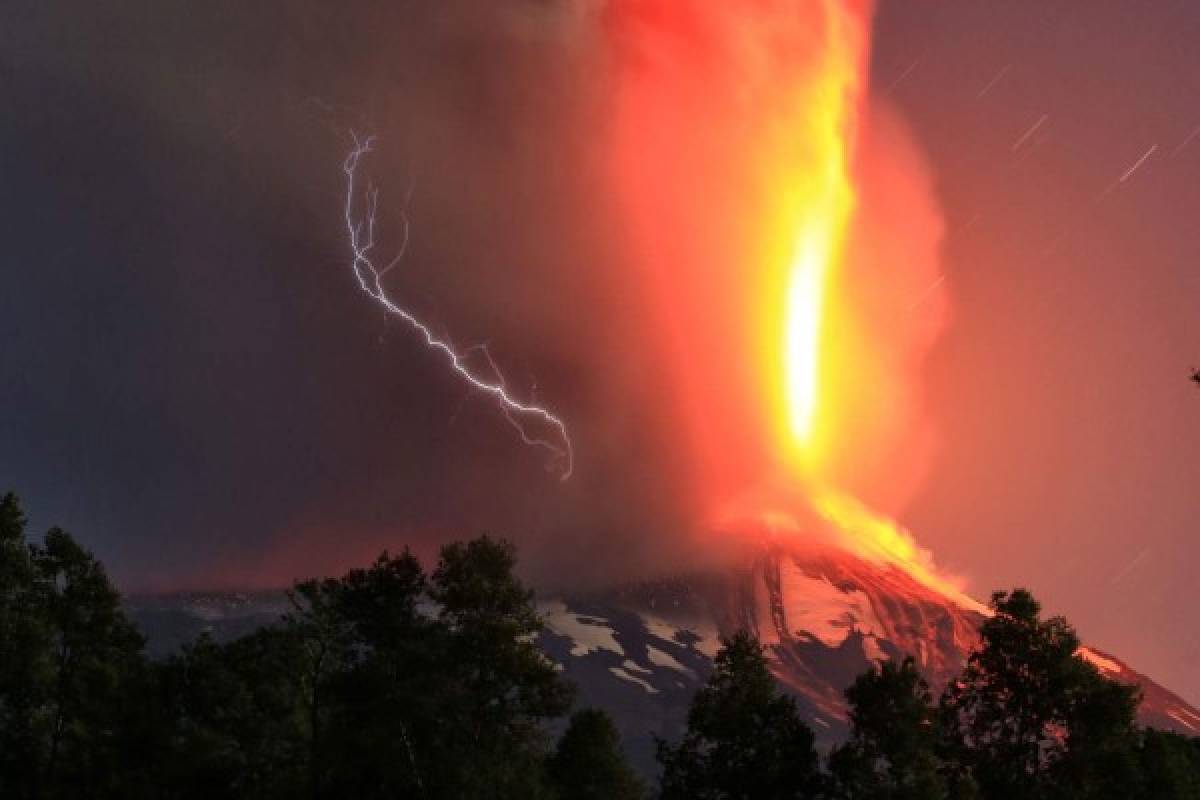 Violenta erupción del Villarrica