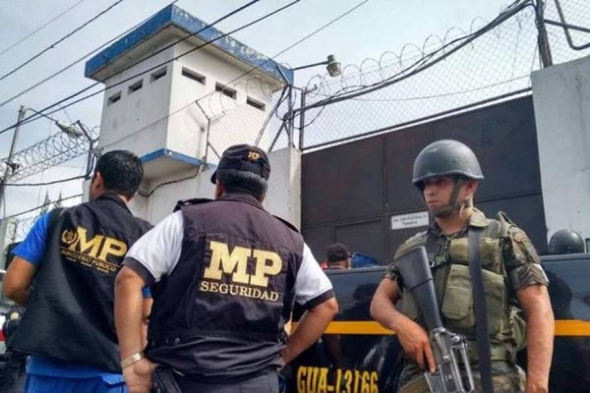 Encuentran dos reos muertos en una cárcel de Guatemala