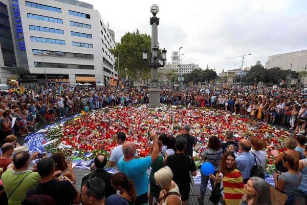 'No tengo miedo', el grito masivo de Barcelona contra el terror yihadista