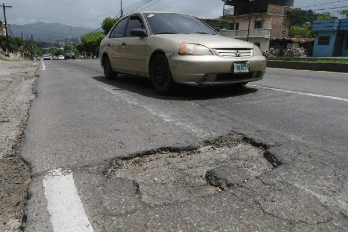 Bacheo se realizará hasta dentro de dos meses debido a las lluvias