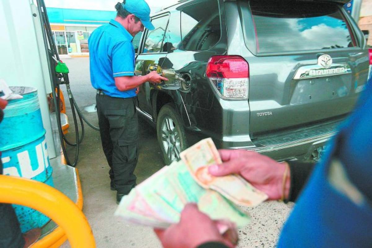 Vigentes nuevos precios de combustibles