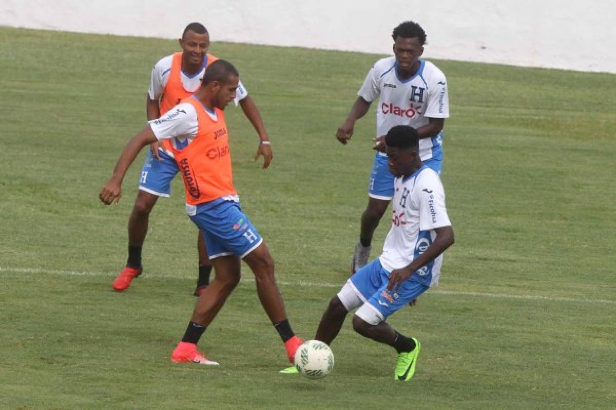 Jorge Luis Pinto le pide manejo de balón a la Selección de Honduras